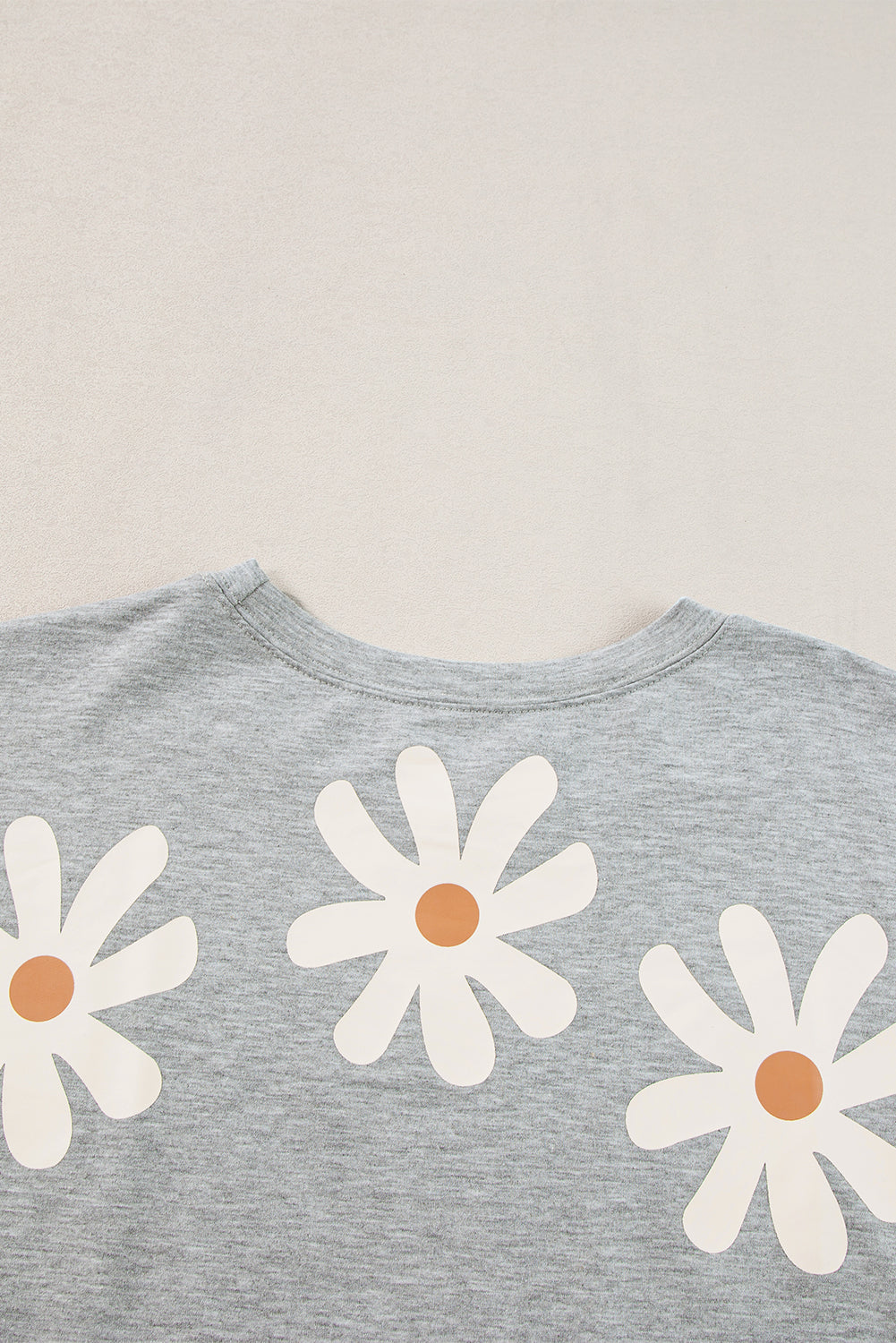 White Daisy Flower Printed Casual T Shirt