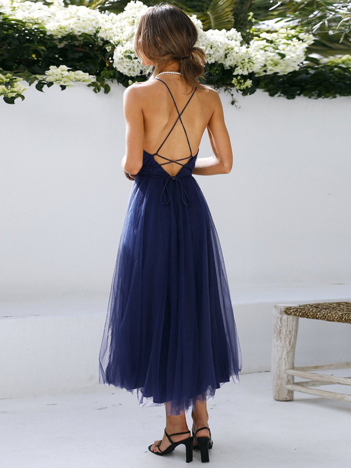 Backless Crisscross Sleeveless Midi Dress – Elegant & Effortless